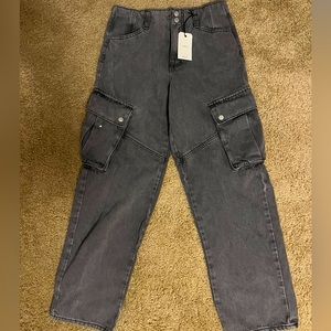 NWT FOREVER 21 CARGO PANTS